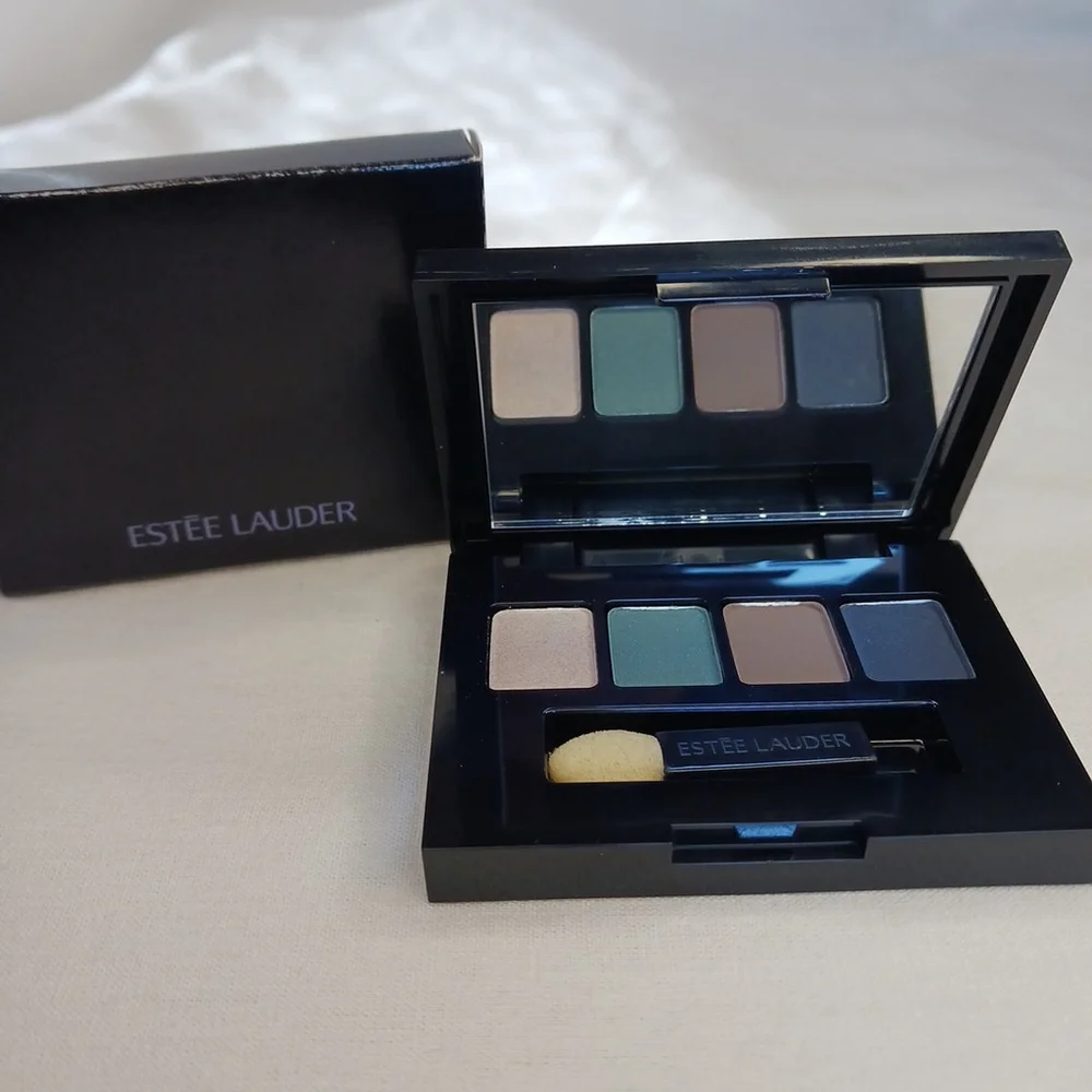 Estee Lauder Eyeshadow Quad Teal Petal Travel Size